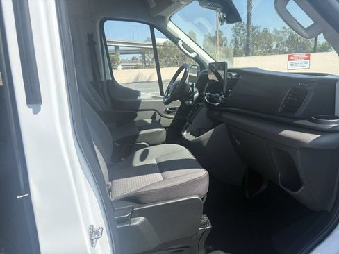 Used 2026 Ford Transit 350 XLT RWD image 31