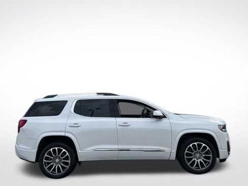 Used 2021 GMC Acadia Denali w/ Denali Ultimate Package AWD/4WD image 18