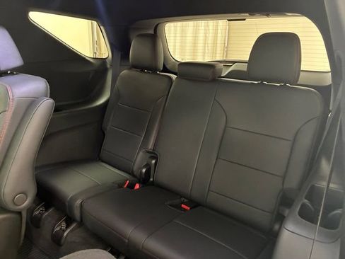 Certified 2024 Chevrolet Traverse RS w/ LPO, Floor Liner Package image 18