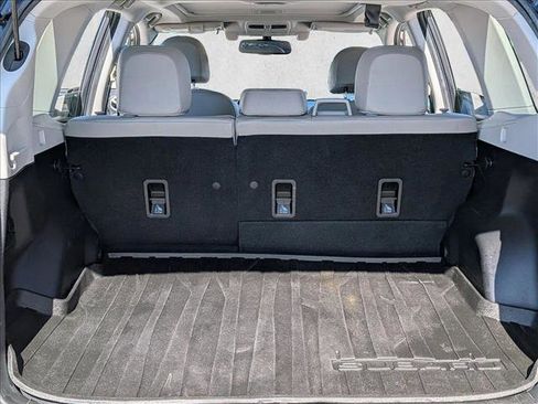 Used 2015 Subaru Forester 2.5i Limited image 6