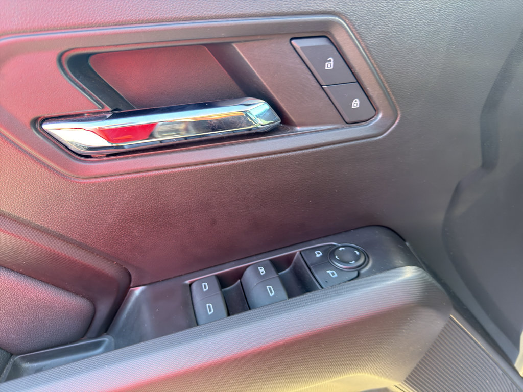 Used 2024 GMC Canyon Elevation w/ Elevation Premium Package AWD/4WD image 11