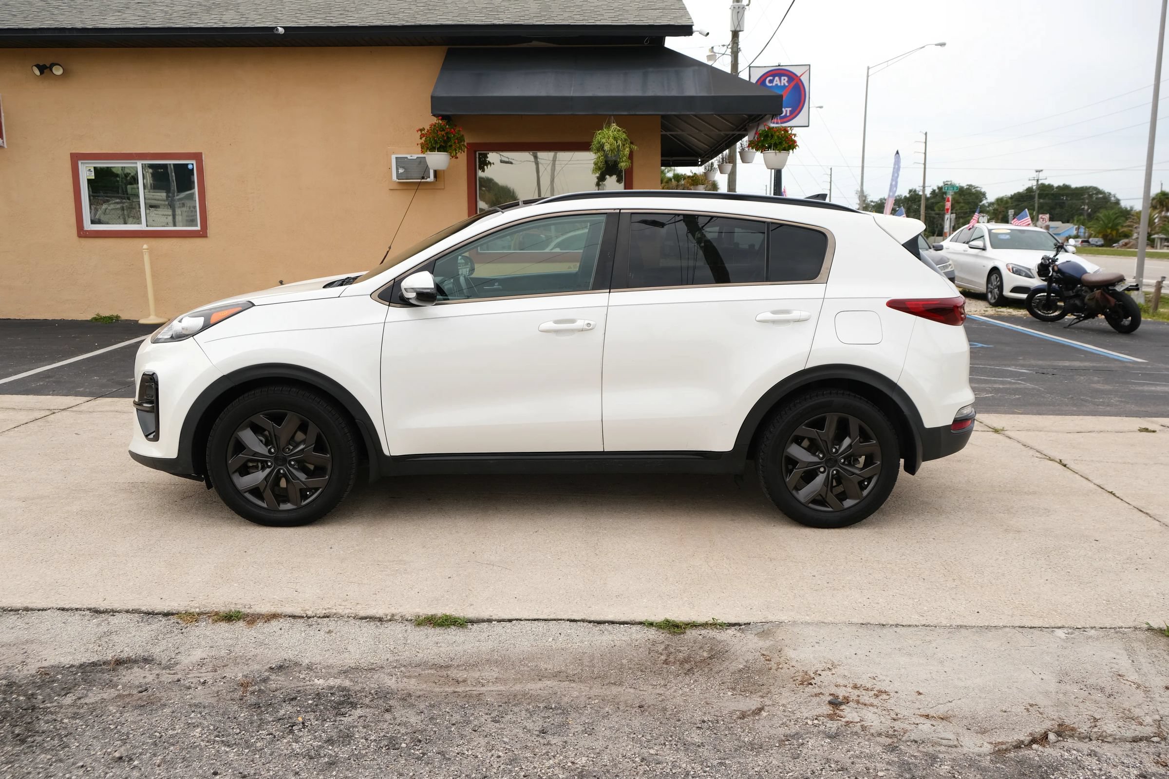 Used 2021 Kia Sportage S FWD image 8