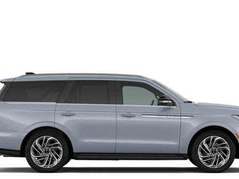 New 2026 Lincoln Navigator Premiere AWD/4WD image 28
