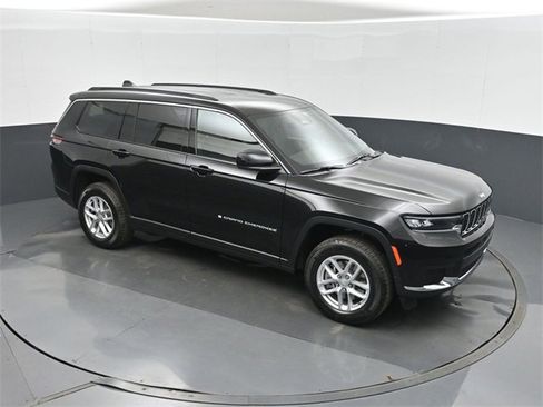 New 2025 Jeep Grand Cherokee L Laredo w/ Luxury Tech Group I image 28