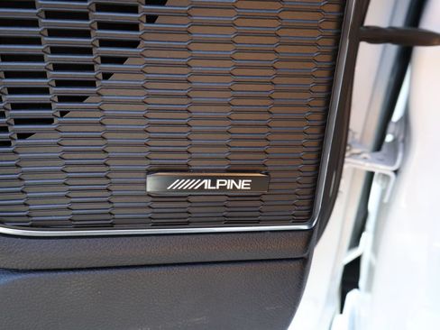 Used 2022 Jeep Grand Cherokee Summit w/ MOPAR Finishing Package AWD/4WD image 18