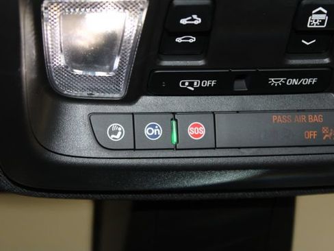 Certified 2024 Cadillac XT5 Premium Luxury w/ LPO, Floor Liner Package AWD/4WD image 29