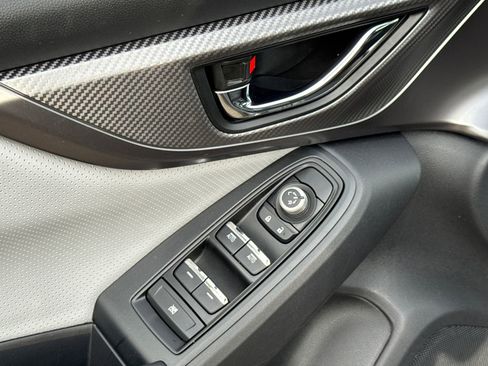 Used 2023 Subaru Crosstrek 2.5i Limited image 18