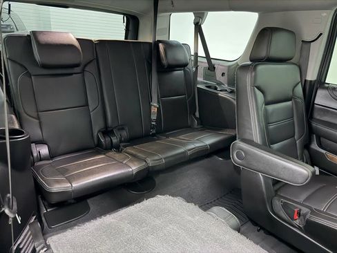 Used 2019 GMC Yukon XL Denali w/ Open Road Package image 18