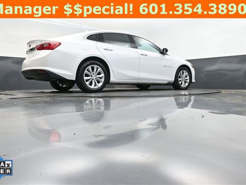 Used 2024 Chevrolet Malibu LT image 43