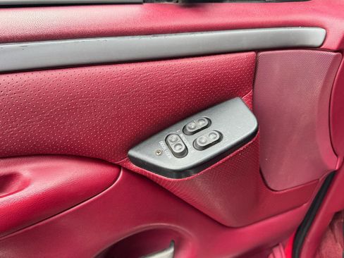 Used 1995 Ford F350 4x4 Regular Cab image 23