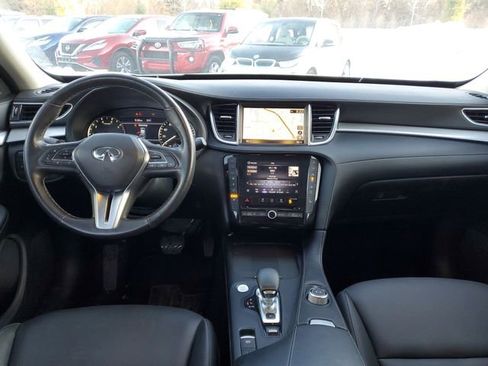 Used 2020 INFINITI QX50 Essential image 32