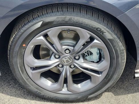 Used 2025 Honda Accord EX-L image 8