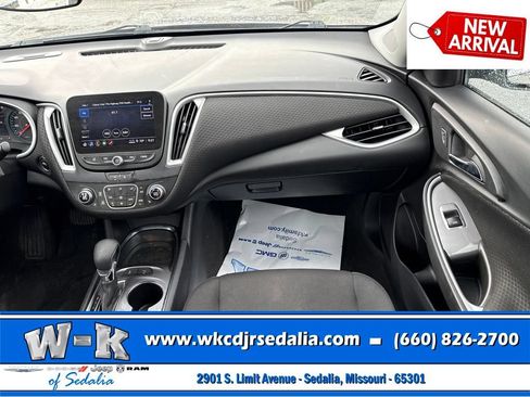 Used 2024 Chevrolet Malibu LT FWD image 36