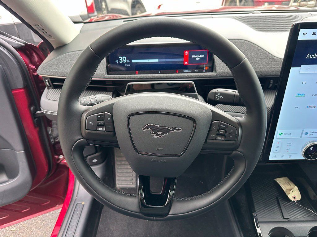 Used 2025 Ford Mustang Mach-E Premium AWD/4WD image 15