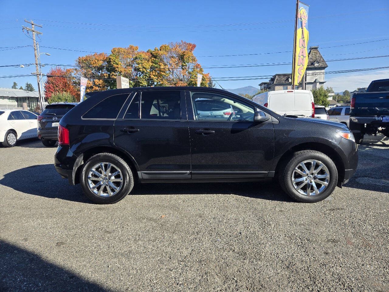 Used 2013 Ford Edge SEL FWD image 4