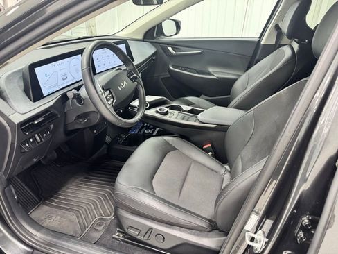 Used 2024 Kia EV6 Light image 24