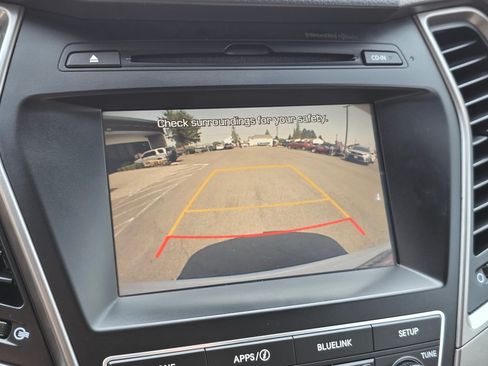 Used 2017 Hyundai Santa Fe Sport FWD image 9