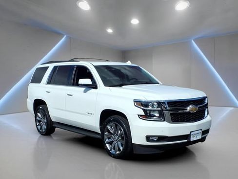 Used 2018 Chevrolet Tahoe LT w/ Luxury Package AWD/4WD image 1
