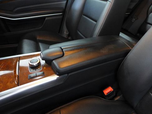 Used 2016 Mercedes-Benz E 350 Sedan image 39