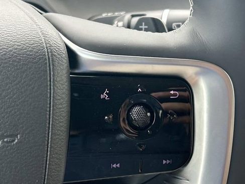 New 2026 INFINITI QX80 Luxe RWD image 32