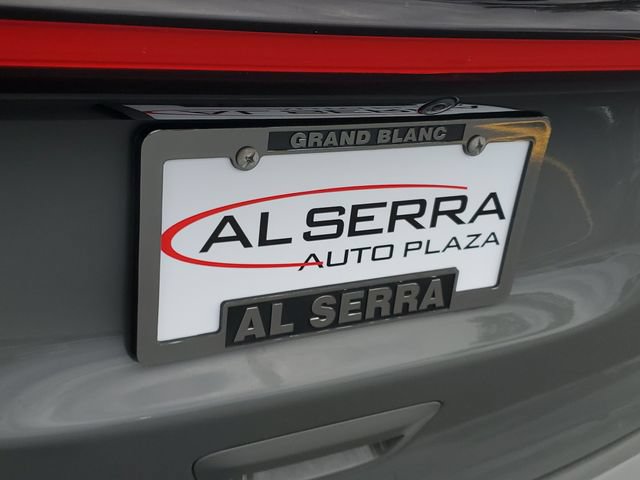 Used 2023 Chrysler Pacifica Touring-L FWD image 6