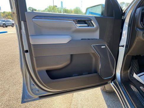 New 2026 Chevrolet Silverado 1500 LTZ image 15