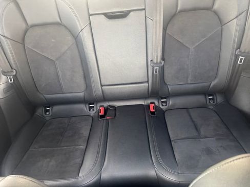 Used 2019 Porsche Macan image 13