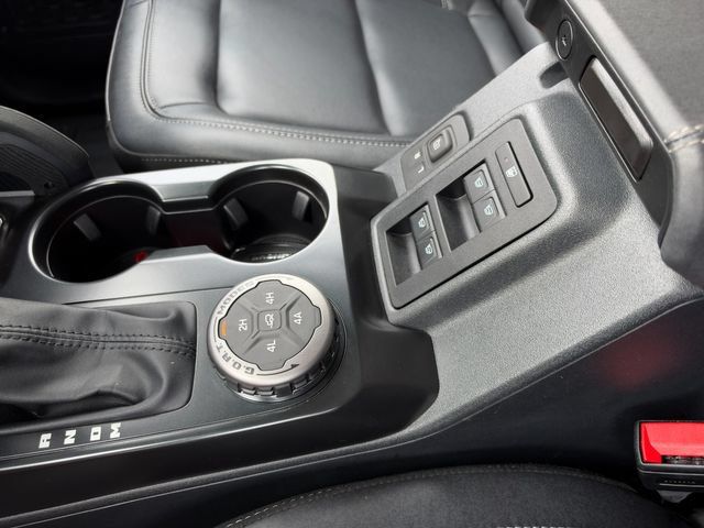 Used 2025 Ford Bronco Badlands AWD/4WD image 42