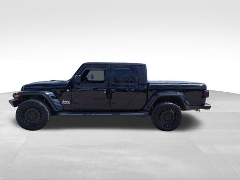 Used 2022 Jeep Gladiator Overland w/ Popular Equipment Package AWD/4WD image 2