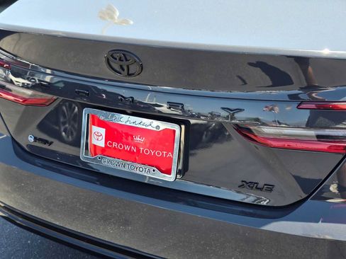 Certified 2025 Toyota Camry XLE FWD image 13