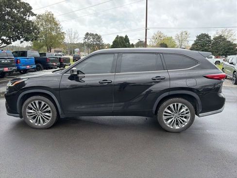 Used 2020 Toyota Highlander Platinum image 6