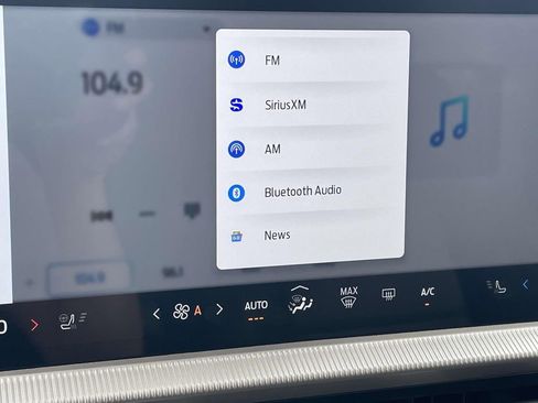 New 2025 Ford Explorer Active w/ Active Comfort Package image 10