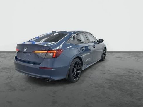 Used 2025 Honda Civic Sport image 3