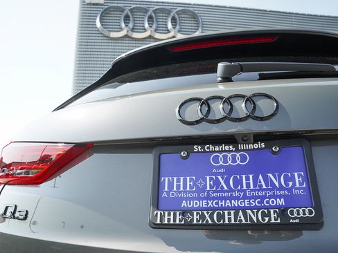 New 2025 Audi Q3 2.0T Premium image 23