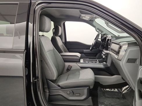 Used 2022 Ford F150 XLT w/ Equipment Group 302A High image 31