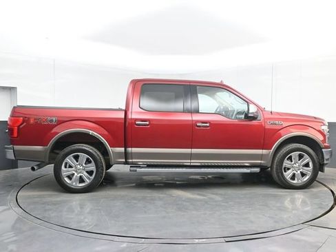 Used 2018 Ford F150 Lariat w/ Equipment Group 502A Luxury AWD/4WD image 15