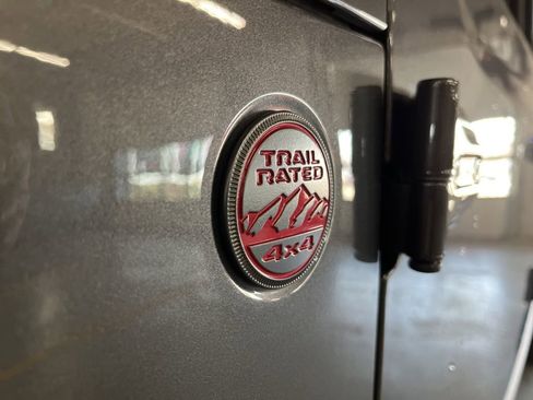 Used 2022 Jeep Gladiator Rubicon w/ LED Lighting Group image 13