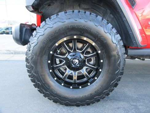 Used 2020 Jeep Wrangler Unlimited Rubicon w/ Cold Weather Group image 49