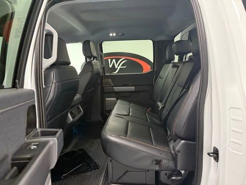 Used 2025 Ford F350 Lariat AWD/4WD image 14