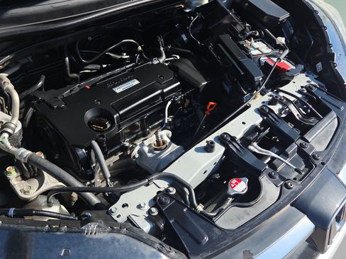 Used 2016 Honda CR-V LX image 18