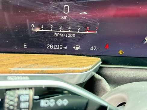 Used 2025 Cadillac Escalade ESV Sport Platinum AWD/4WD image 21
