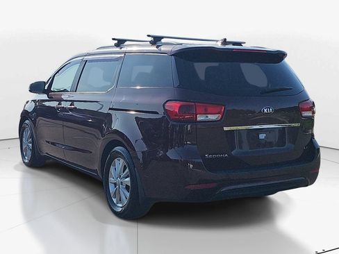 Used 2016 Kia Sedona LX w/ LX Essentials Premium Package FWD image 8