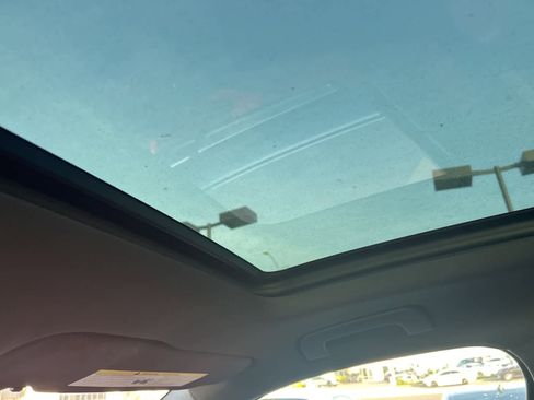 Used 2023 Porsche Cayenne Platinum Edition image 46