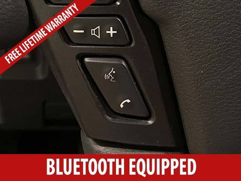 Used 2024 Nissan Frontier SL w/ Technology Package AWD/4WD image 11