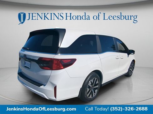 New 2026 Honda Odyssey EX-L image 3
