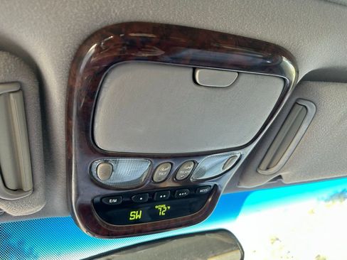 Used 2007 Toyota Sequoia SR5 image 26