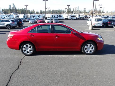 Used 2008 Toyota Camry LE w/ Fleet Convenience Pkg FWD image 6