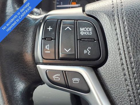 Used 2016 Toyota Sienna L image 26