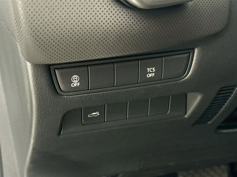 Certified 2025 MAZDA CX-50 AWD 2.5 S w/ Preferred Package image 16