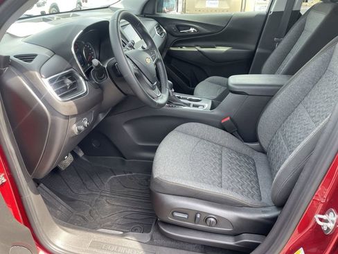 Used 2023 Chevrolet Equinox LT AWD/4WD image 10